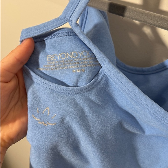 Beyond Yoga Spacedye Slim Racerback Cropped Tank in Blue - M - Picture 4 of 4